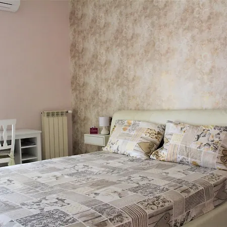 Emotions Alojamento de Acomodação e Pequeno-almoço Fiumicino